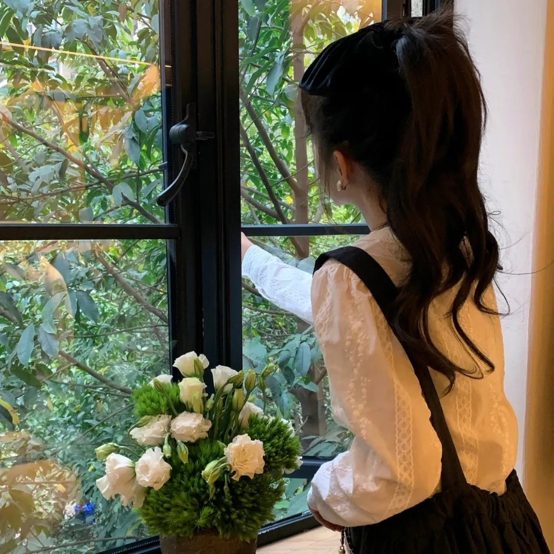这个女配有点甜